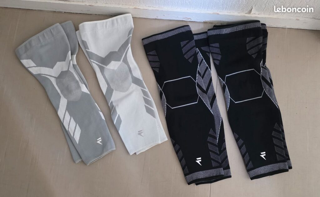 Support de compression Flytex pour le genou porté pendant une activité physique